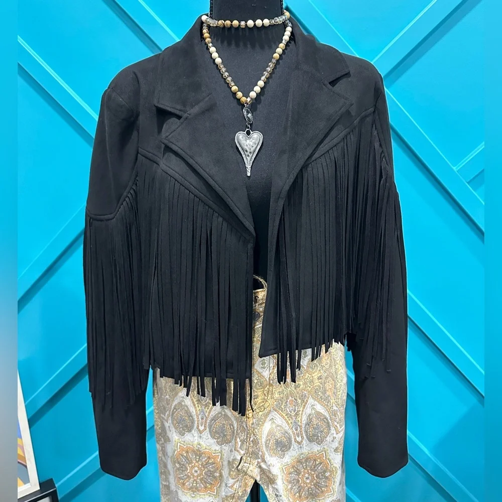 Chic Black Fringe Suede Jacket - Picture 1 of 6